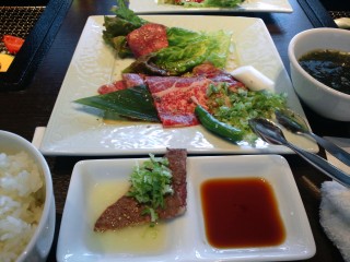 肉うめぇw 肉うめぇw