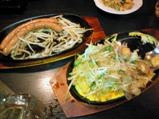 もやしチャンプルとかウインナーとかw もやしチャンプルとかウインナーとかw