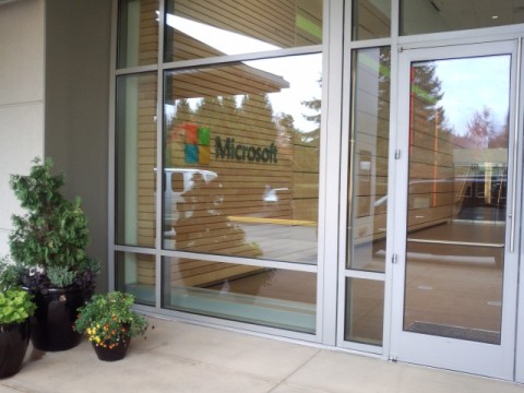 BGの銅像無かったぞw BGの銅像無かったぞw