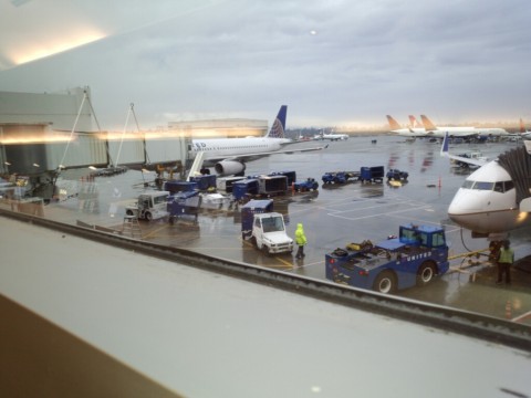 今日も雨であります 今日も雨であります