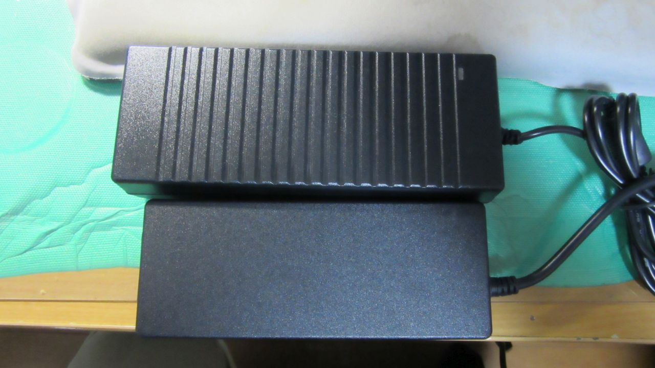 放熱がある程度良さそうに見える表面w 放熱がある程度良さそうに見える表面w