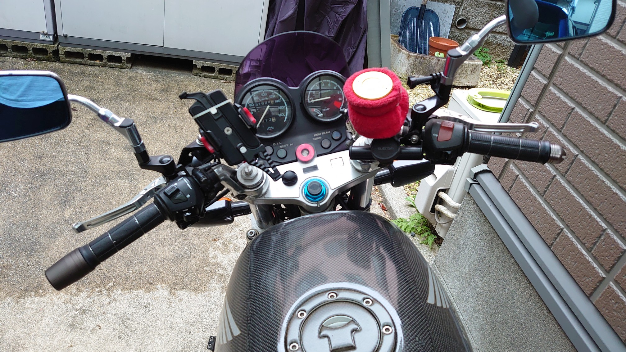 左はスーパーヘビー 左はスーパーヘビー